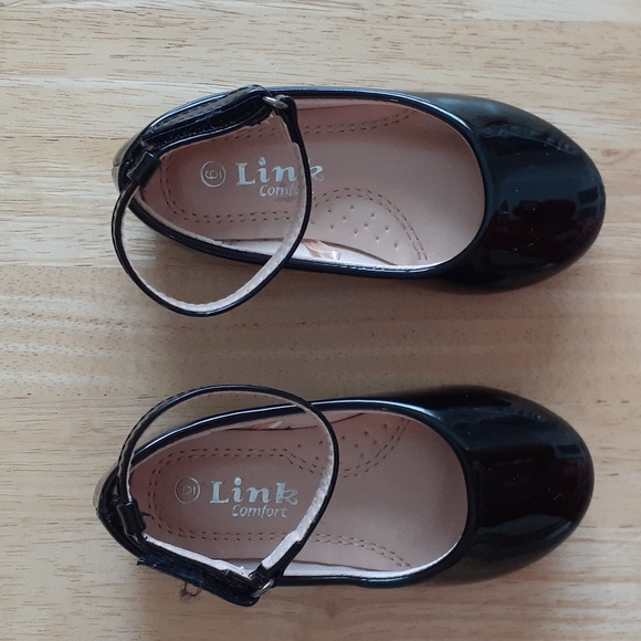 Link comfort dress shoes, size 6, like new - Picture 2 of 3